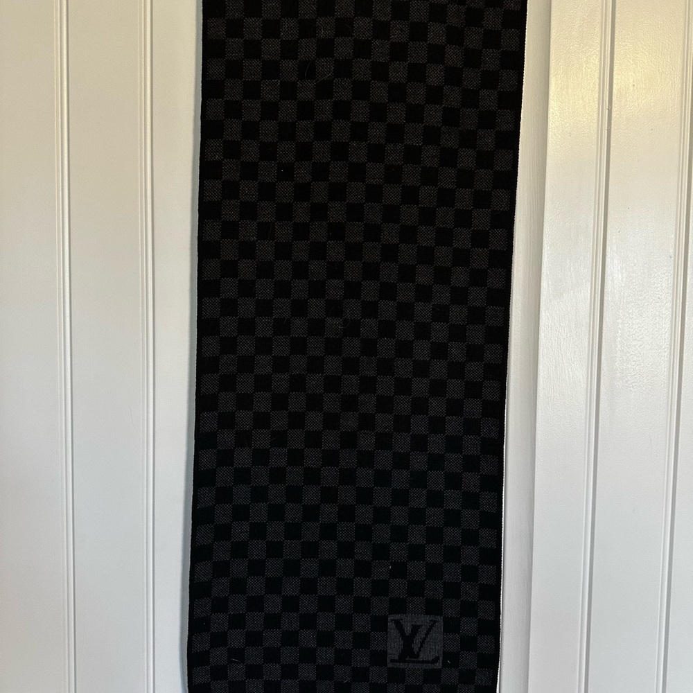 Louis Vuitton Dark Gray Wool Scarf